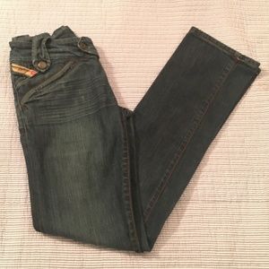 DIESEL Women’s Jeans Size 25 Med-Dark Wash